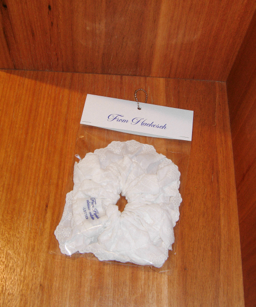 Jasmin Scrunchie_White