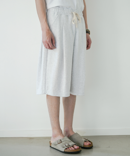 Light Deep Tuck Half Pants WhiteOatmeal OYSP2625