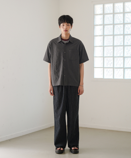 Minimal Crop Check Short Sleeved Shirt Darkgray KJSS2641