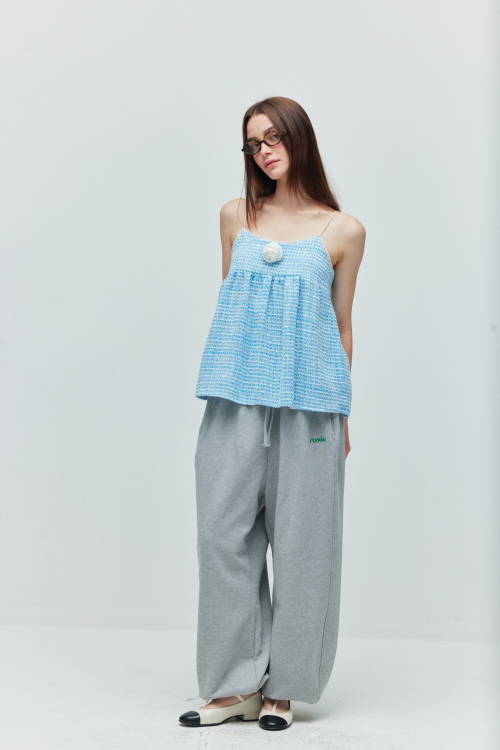 tweed sleeveless top/light blue