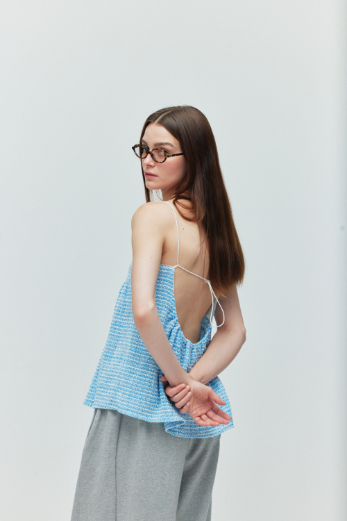 tweed sleeveless top/light blue