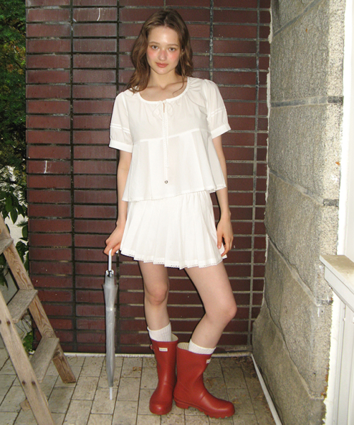 RIBBON TIE PLEATED PEPLUM BLOUSE WHITE