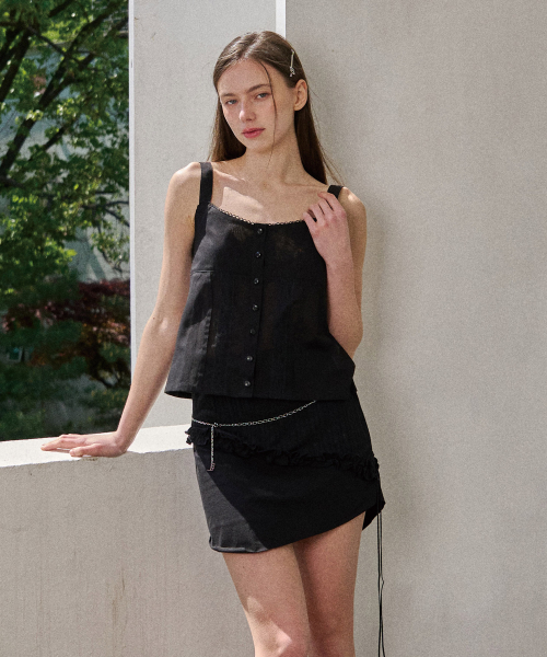 SELLY CUTTING SKIRT-BLACK