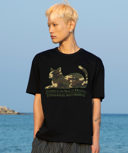 GT199 어네스티캣 카모 반팔 티셔츠 (BLACK)