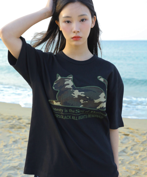 GT199 어네스티캣 카모 반팔 티셔츠 (BLACK)