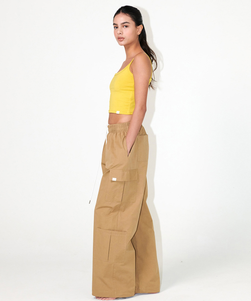 CROP SLEEVELESS