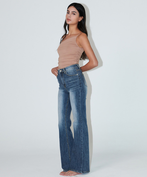 PLEATED SLEEVELESS