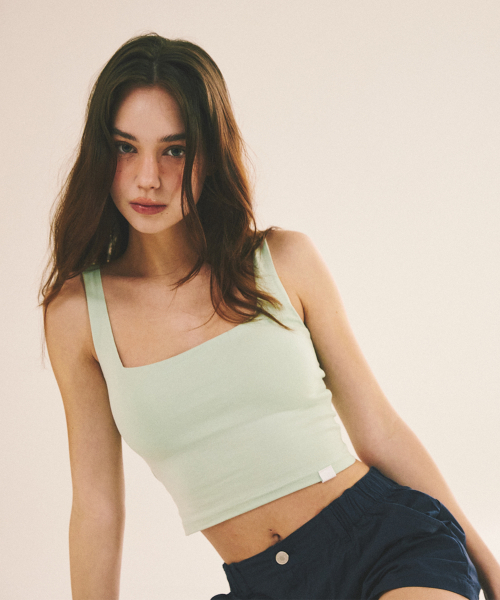 SQUARE SLEEVELESS