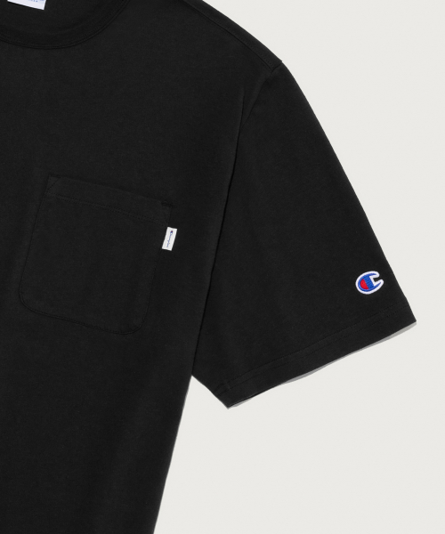 C로고 UNI 포켓 반팔 티셔츠 Black