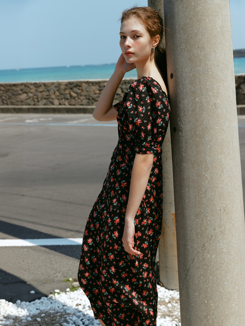 RIONA flower puff sleeve dress_BLACK
