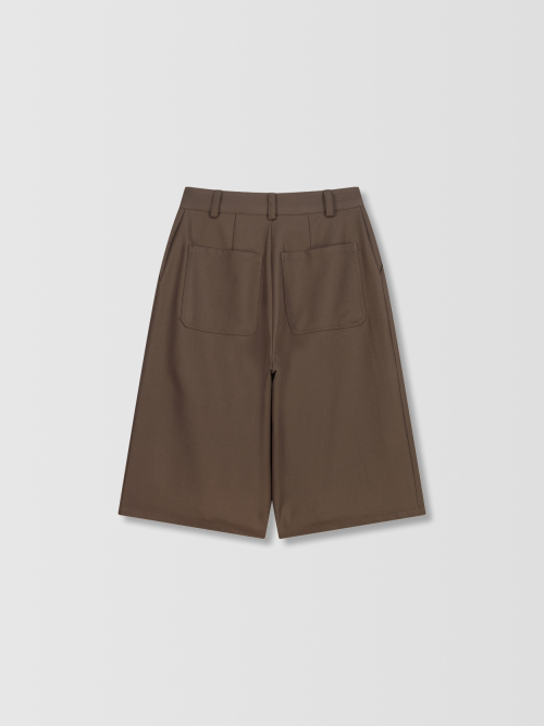 Relaxed Pleated Bermuda Pants _ Brownie