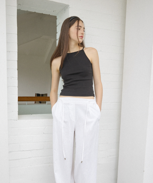 NYW LOGO BOAT-NECK SLEEVELESS_BLACK