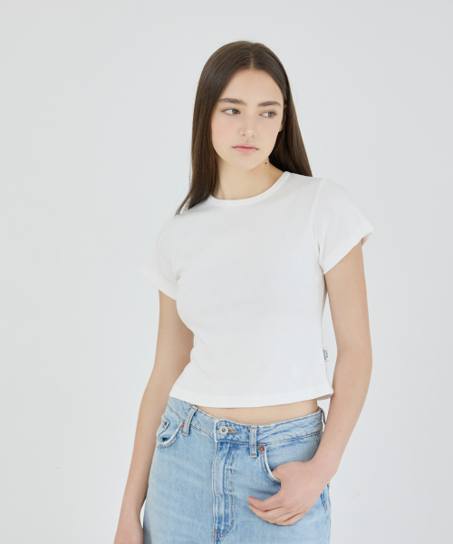NYW EMBROIDERED WOMAN FIT T-SHIRTS_WHITE
