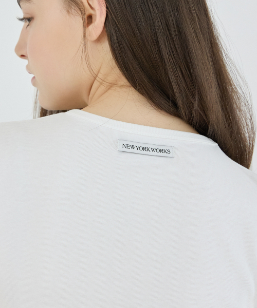 NYW EMBROIDERED WOMAN FIT T-SHIRTS_WHITE