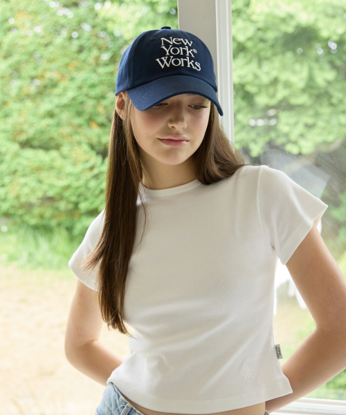 NYW EMBROIDERED WOMAN FIT T-SHIRTS_WHITE
