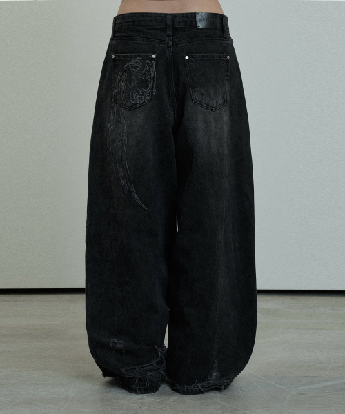 Hem Damage Keyring Wide Denim Pants (Black)