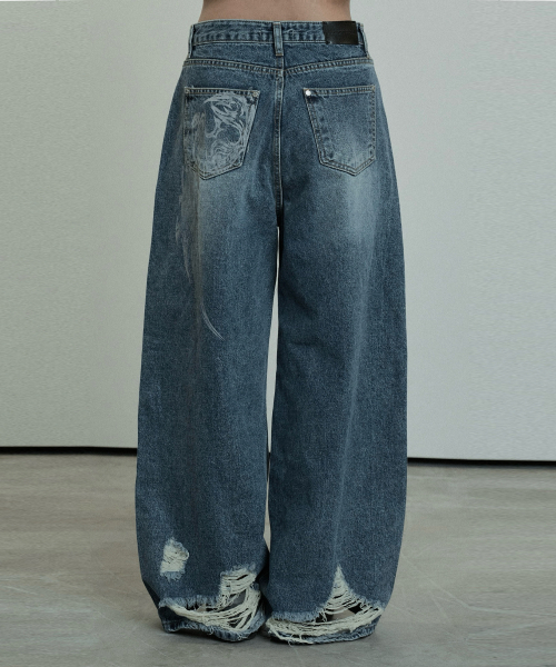 Hem Damage Keyring Wide Denim Pants (Blue)