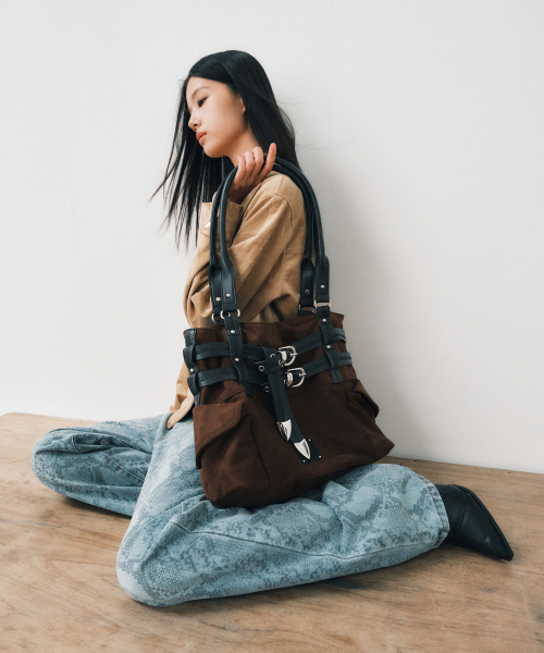 Nexie 넥시_ Suede Dark Brown