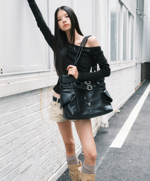 Nexie 넥시_ Black