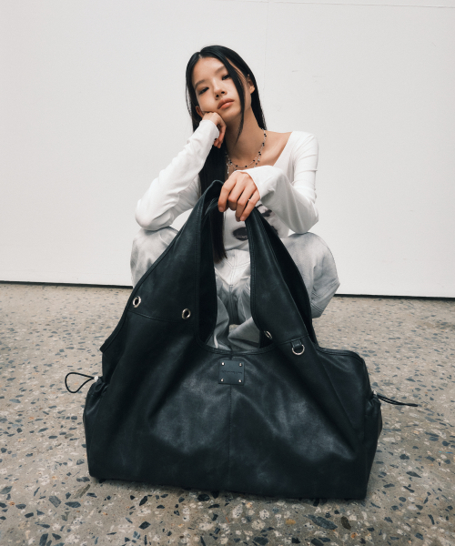 Terri 테리_ Black