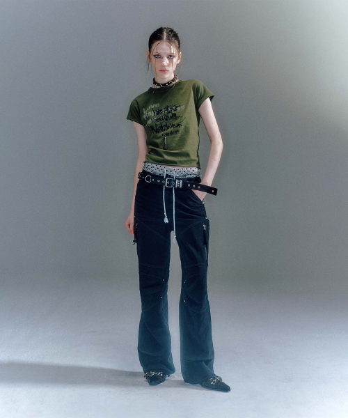 (WOMEN) DELLA ARTWORK T-SHIRT (3COLOR)