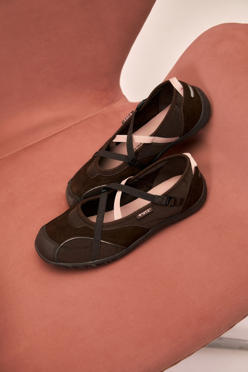 Romari Elastic Suede Sneakers Dark Brown OZSQGA158N