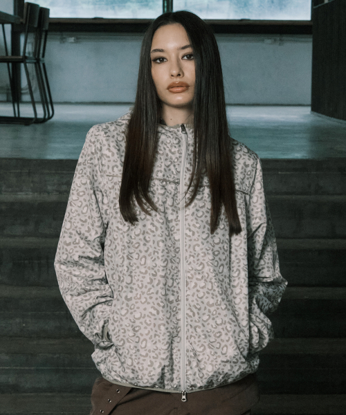 SHIRRING WINDBREAKER BEIGE
