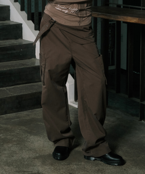 2-PIECE BELT PANTS BROWN