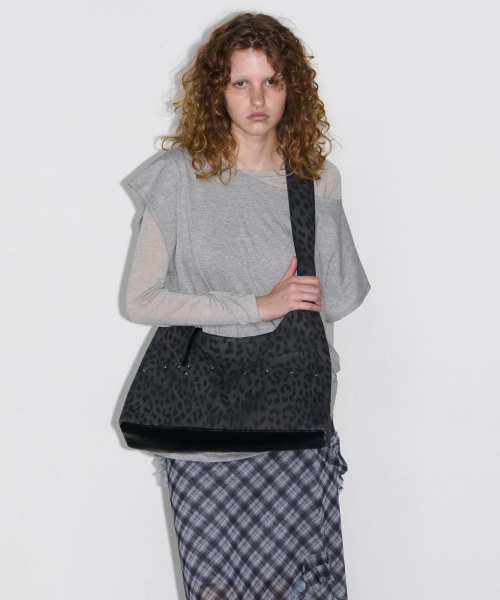 BASH SLOUCHY BAG - LEOPARD BLACK