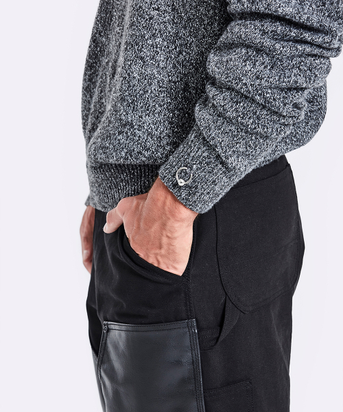 Piercing V Neck Knit - Black