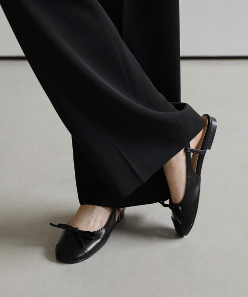 메니프 투톤 슬링백 플랫슈즈 (1cm)
