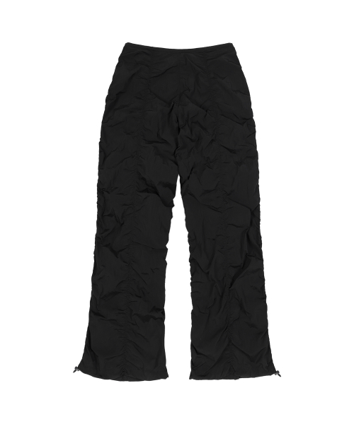 LOW-RISE NYLON SHIRRING PANTS (BLACK) F25ZD974