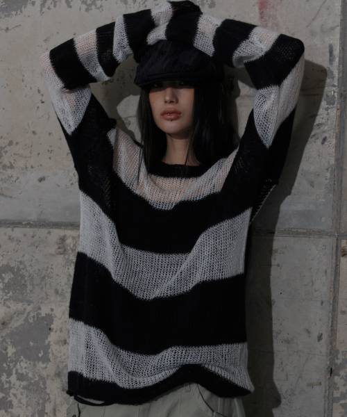 HAILEY STRIPE KNIT (BLACK) F25ZB020