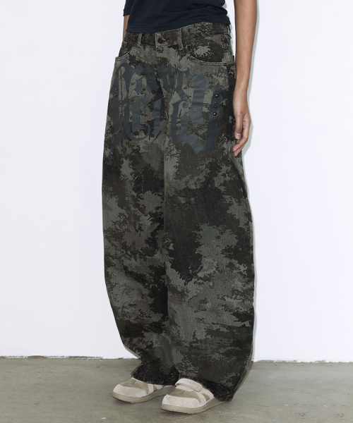 TOOTH JAM WIDE DENIM PANTS (CAMO) F26QD150