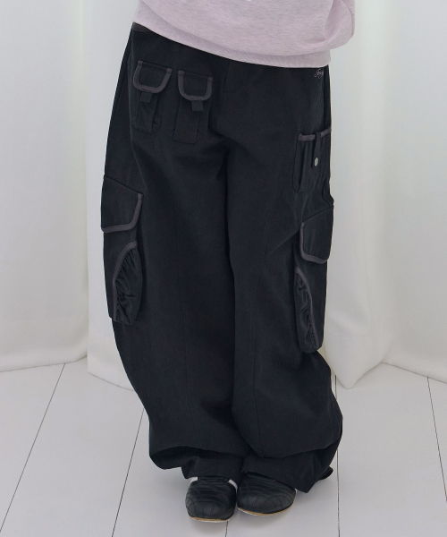 CARGO WORK BALLOON PANTS (BLACK) F26QD153