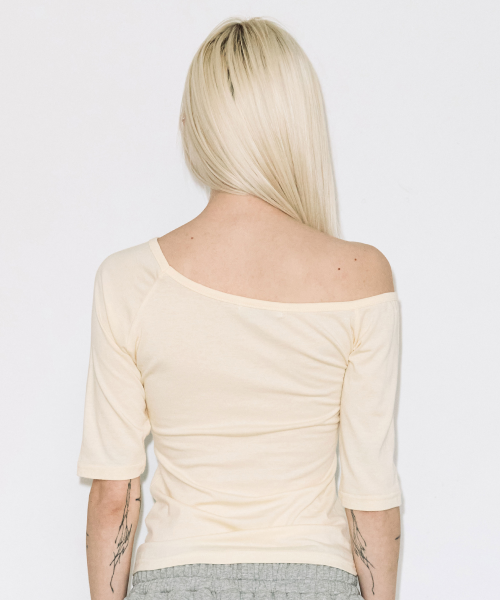 PLASTIC KISS ONE-SHOULDER TOP (YELLOW) F26QB051