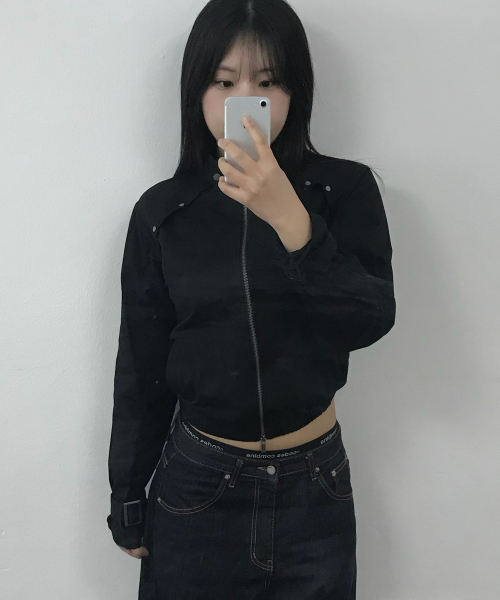 [리뉴얼] 하이넥 스탠다드 스트랩 비조 포인트 블루종 집업 자켓 [블랙]