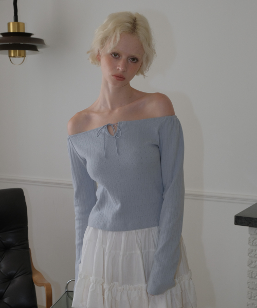 C EYELET RIBBON TIED T_LIGHT BLUE