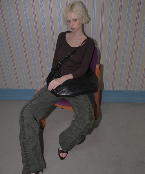 C SHIRRING DETAIL PANTS_KHAKI