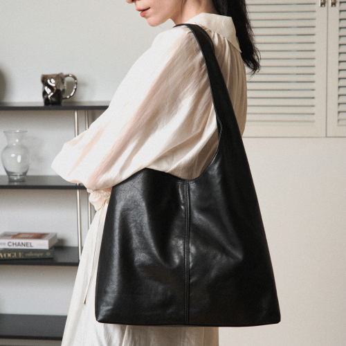 Day Hobo bag (Black)