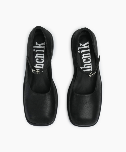 006 square mary jane pumps