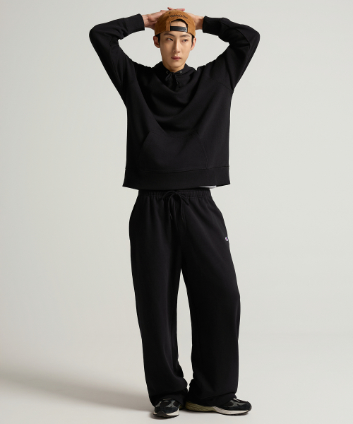 C로고 와이드핏 스웨트 팬츠 Black