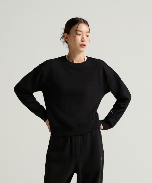 여성 스몰 로고 레귤러핏 스웨트셔츠 Black