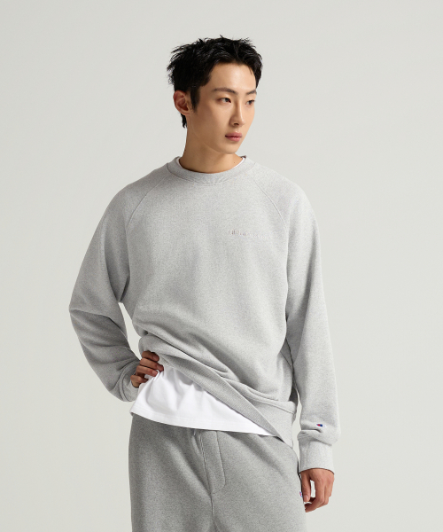 스몰 로고 루즈핏 스웨트셔츠 Light Grey