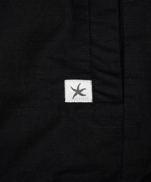TCM mini logo active jacket (black)