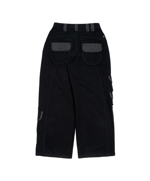 TCM multi cargo pants (black)