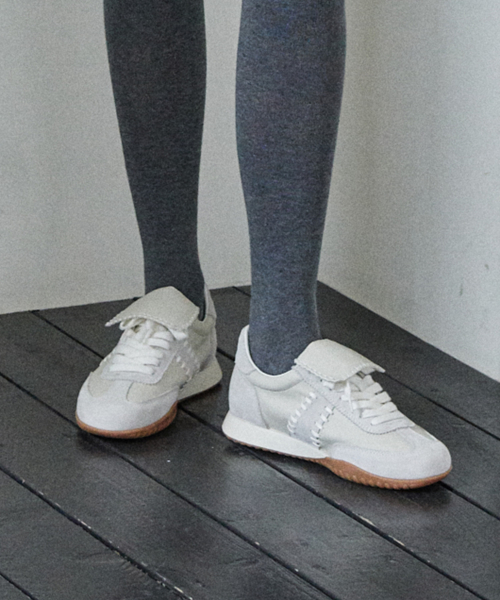Stitch Point Sneakers (att202)