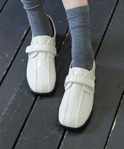 Square Strap Loafers (att1009)