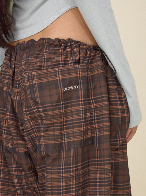 CHECKMATE TRACK PANTS (BROWN)