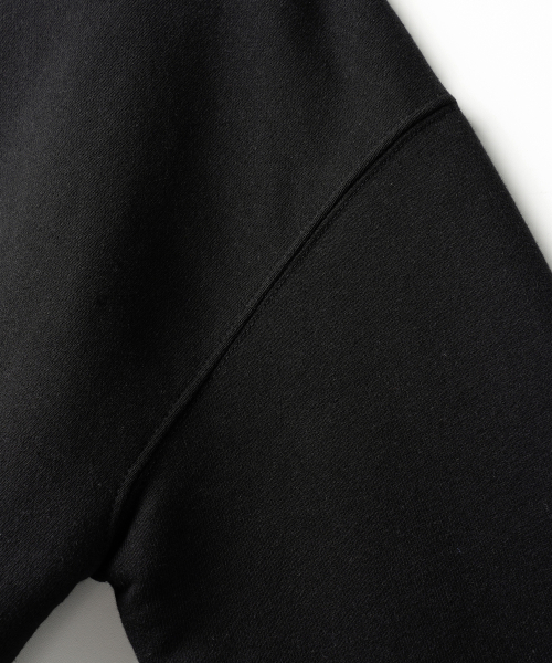 Daycut Crop Sweatshirts Black KJMT2648